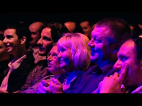 Otis Lee Crenshaw (Rich Hall) – Do Anything You Want (with build-up)
